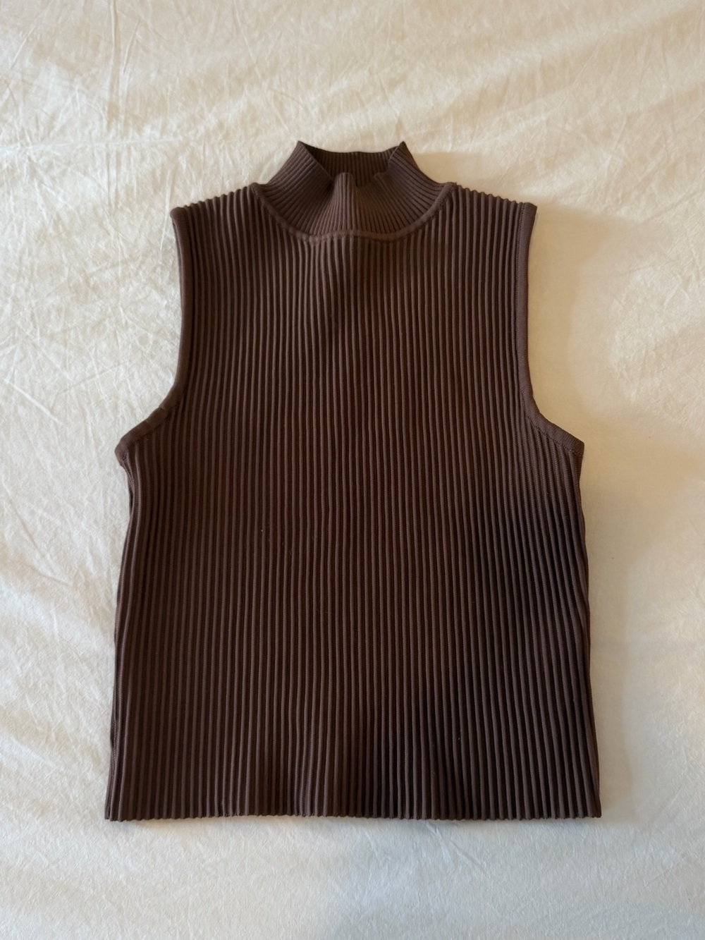 Dark Brown Ribbed Mock Neck Sleeveless Top size Small